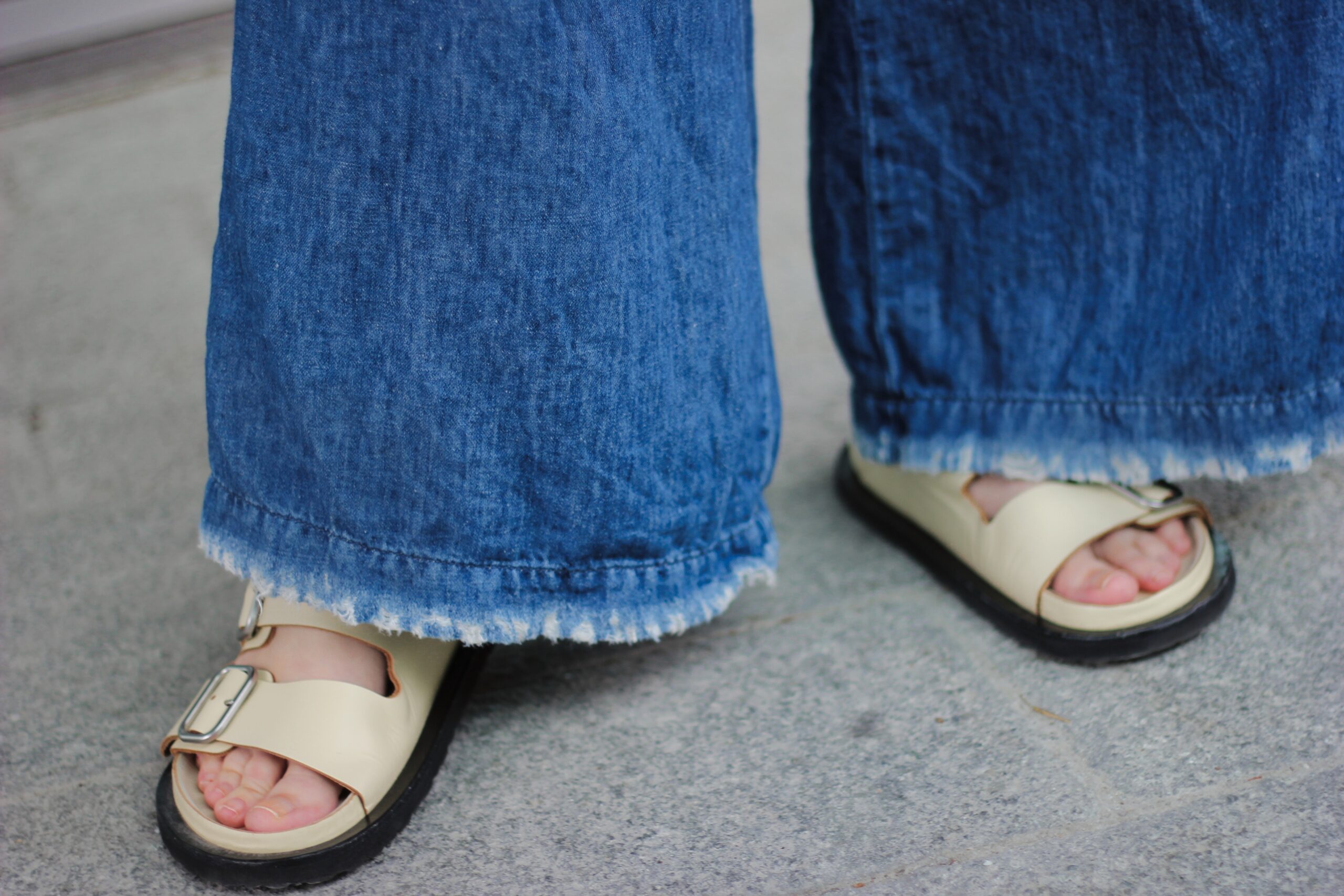 connydoll lifestyle: Detail, Sommerdenim, Birkenstock - Sommerstyle, Modelblog