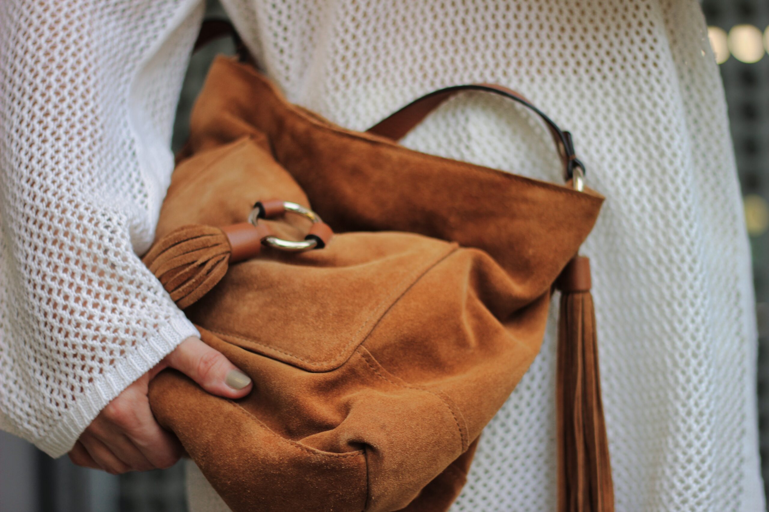 conny doll lifestyle: Details, Wildledertasche, Modeblog, Sommerlook